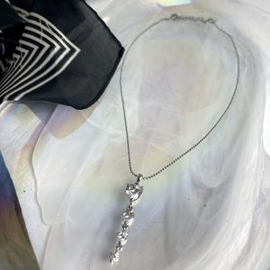 Heart diamond necklace